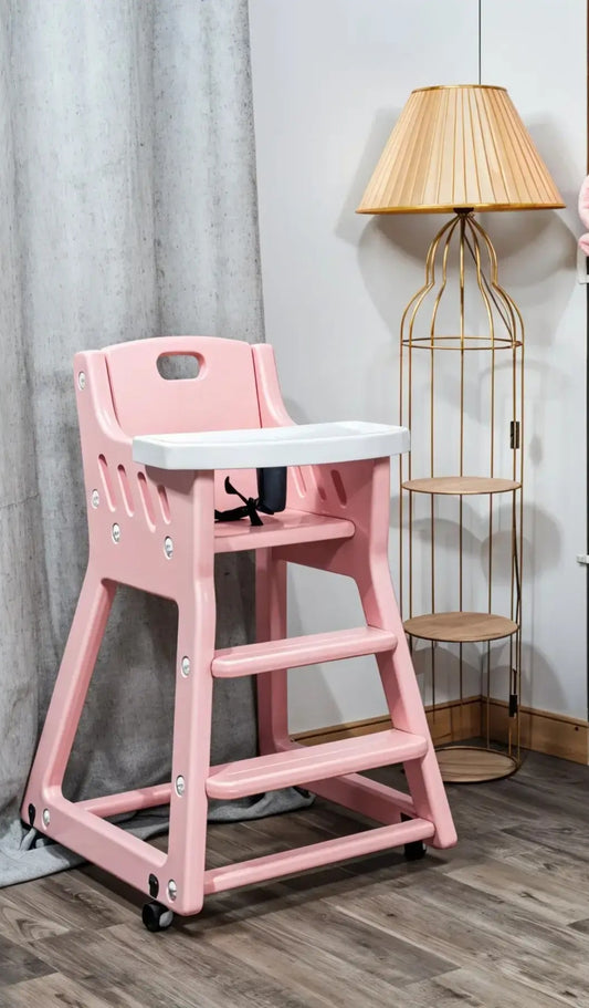 Chaise haute bébé #
